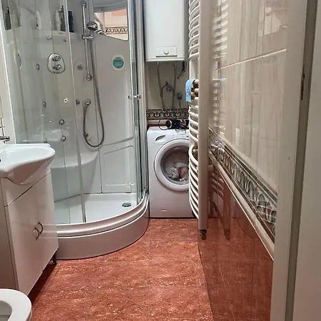 Mika Apartman *
